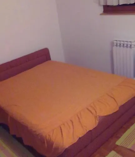 Stan Sarajevo,saraj Polje Гостевой дом *